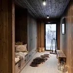 Vakantiehuis Nydelig Og Moderne Pa Kikut - 6 Senger, 4 Soverom Og Jacuzzi *