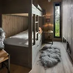 Nydelig Og Moderne Pa Kikut - 6 Senger, 4 Soverom Og Jacuzzi Vakantiehuis