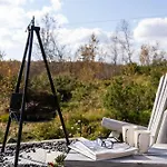 Nydelig Og Moderne Pa Kikut - 6 Senger, 4 Soverom Og Jacuzzi Vakantiehuis