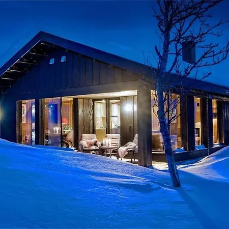 Nydelig Og Moderne Pa Kikut - 6 Senger, 4 Soverom Og Jacuzzi *