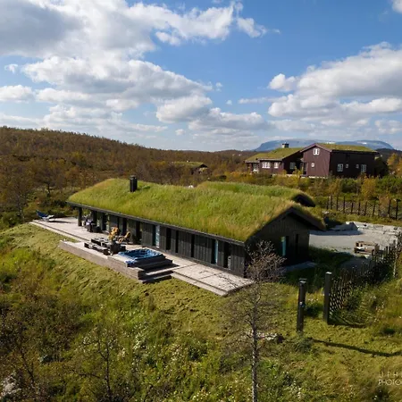 Nydelig Og Moderne Pa Kikut - 6 Senger, 4 Soverom Og Jacuzzi
