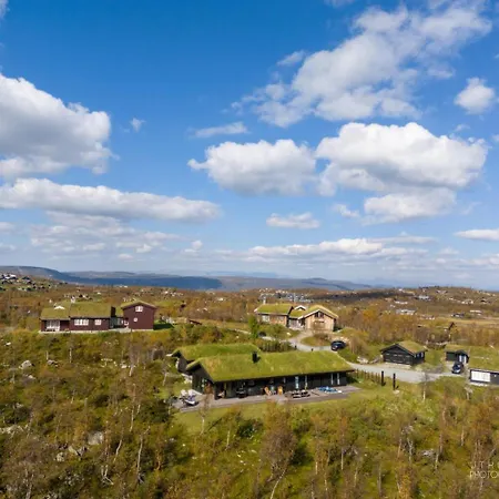 Nydelig Og Moderne Pa Kikut - 6 Senger, 4 Soverom Og Jacuzzi