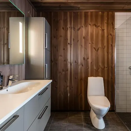 Сasa de vacaciones Nydelig Og Moderne Pa Kikut - 6 Senger, 4 Soverom Og Jacuzzi *