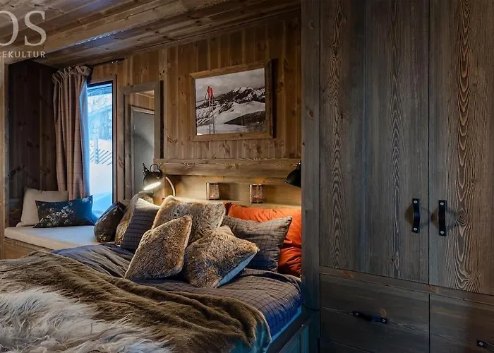 Nydelig Og Moderne Pa Kikut - 6 Senger, 4 Soverom Og Jacuzzi