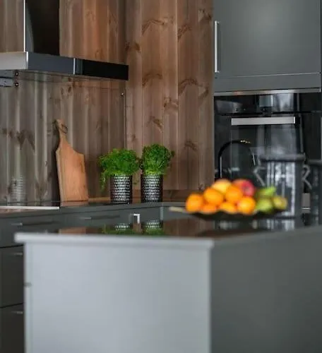 Дом отдыха Nydelig Og Moderne Pa Kikut - 6 Senger, 4 Soverom Og Jacuzzi Гейло