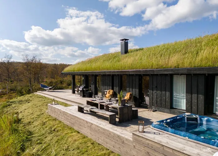 Nydelig Og Moderne Pa Kikut - 6 Senger, 4 Soverom Og Jacuzzi * Гейло