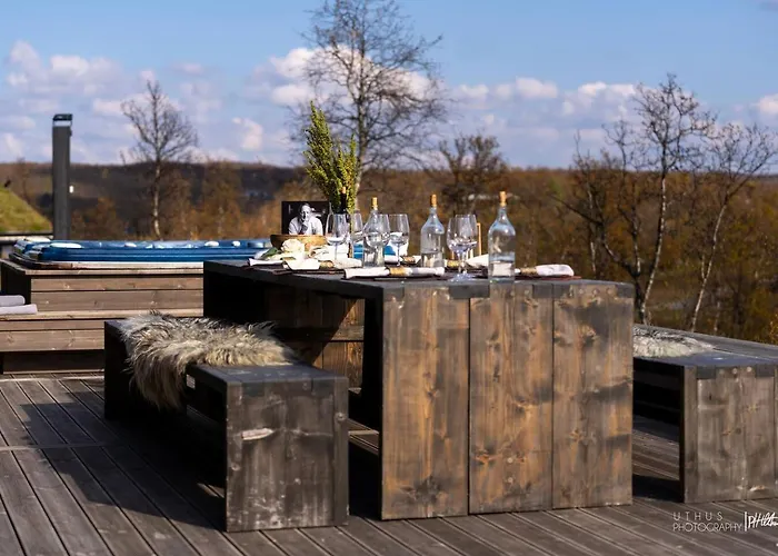 Дом отдыха Nydelig Og Moderne Pa Kikut - 6 Senger, 4 Soverom Og Jacuzzi *