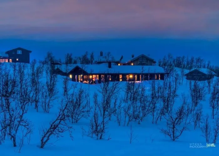 Nydelig Og Moderne Pa Kikut - 6 Senger, 4 Soverom Og Jacuzzi *